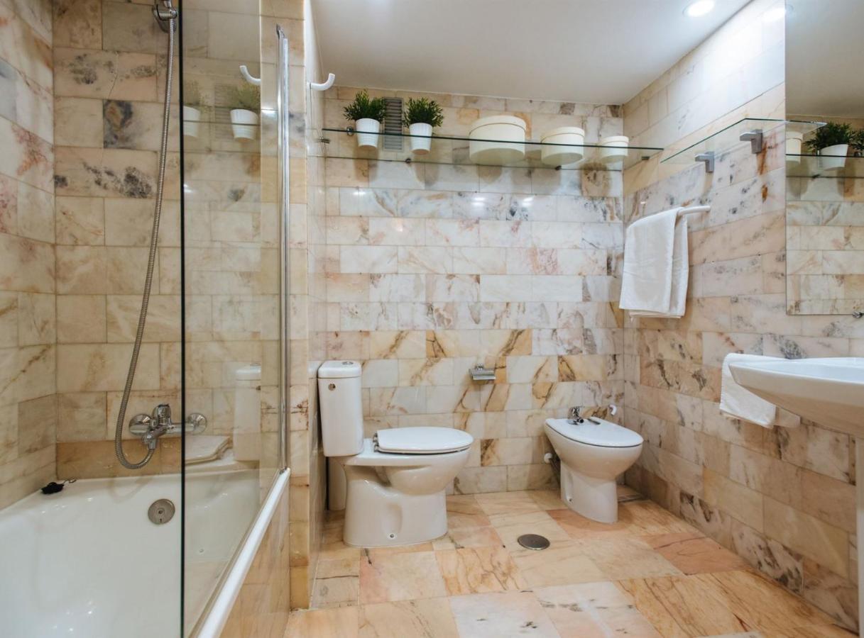 Pajaritos - Private Parking Included Apartament